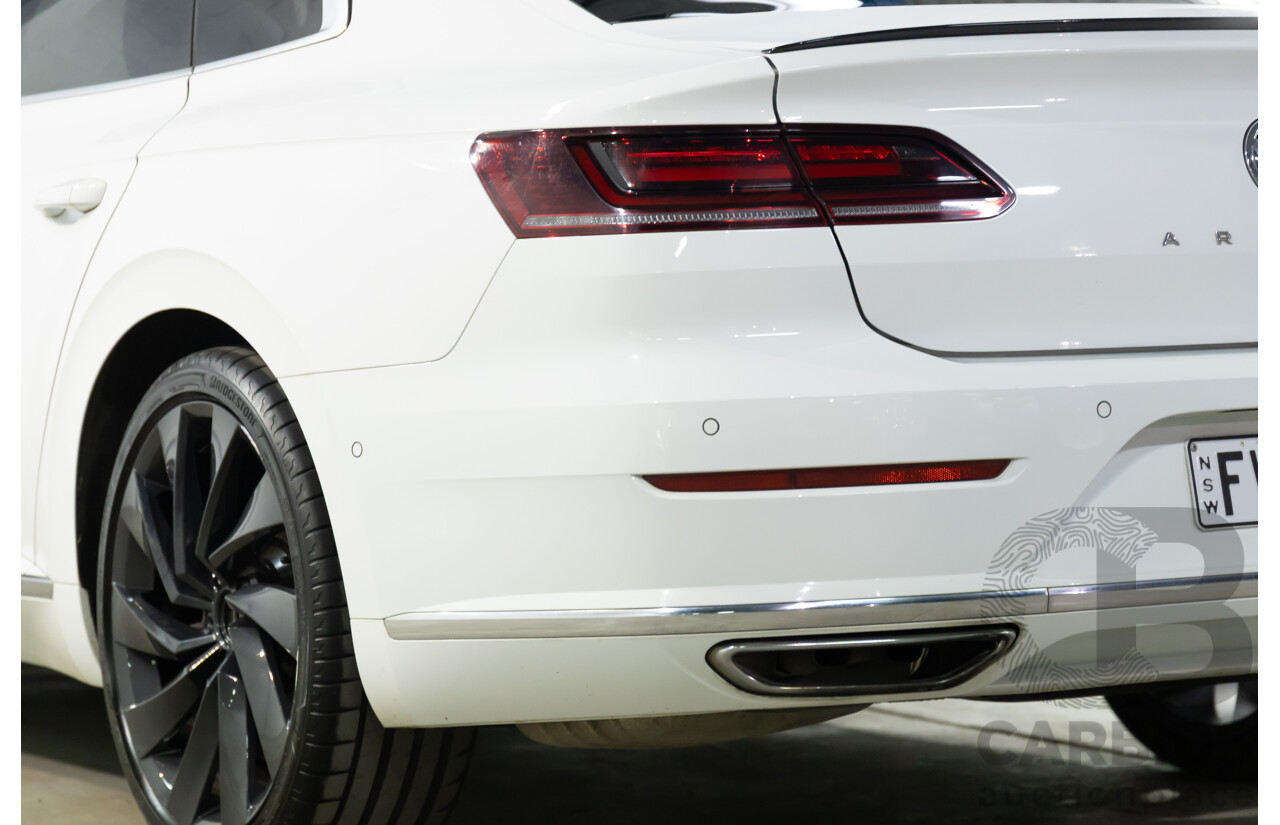 09/2018 Volkswagen Arteon 206TSI R-Line (AWD) MY19 5d Liftback Pure White Turbo 2.0L