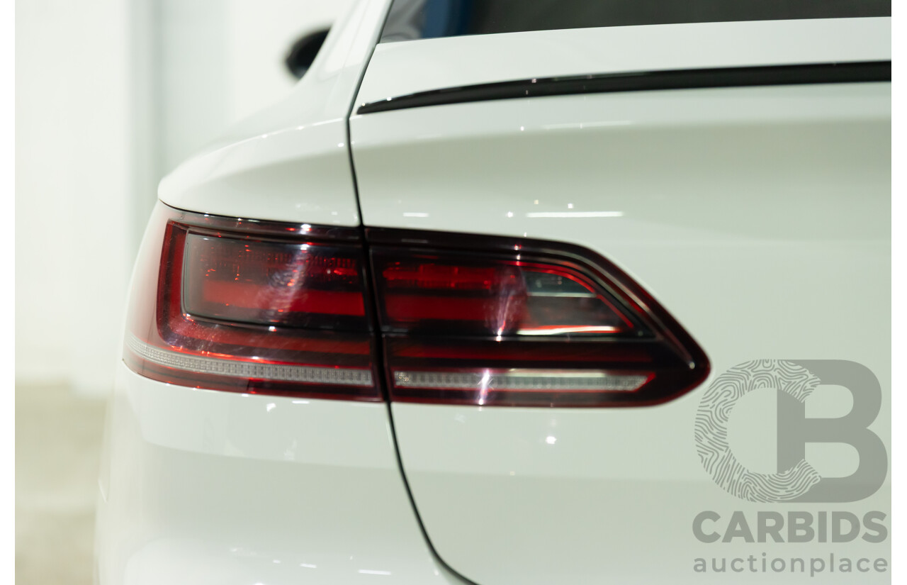 09/2018 Volkswagen Arteon 206TSI R-Line (AWD) MY19 5d Liftback Pure White Turbo 2.0L