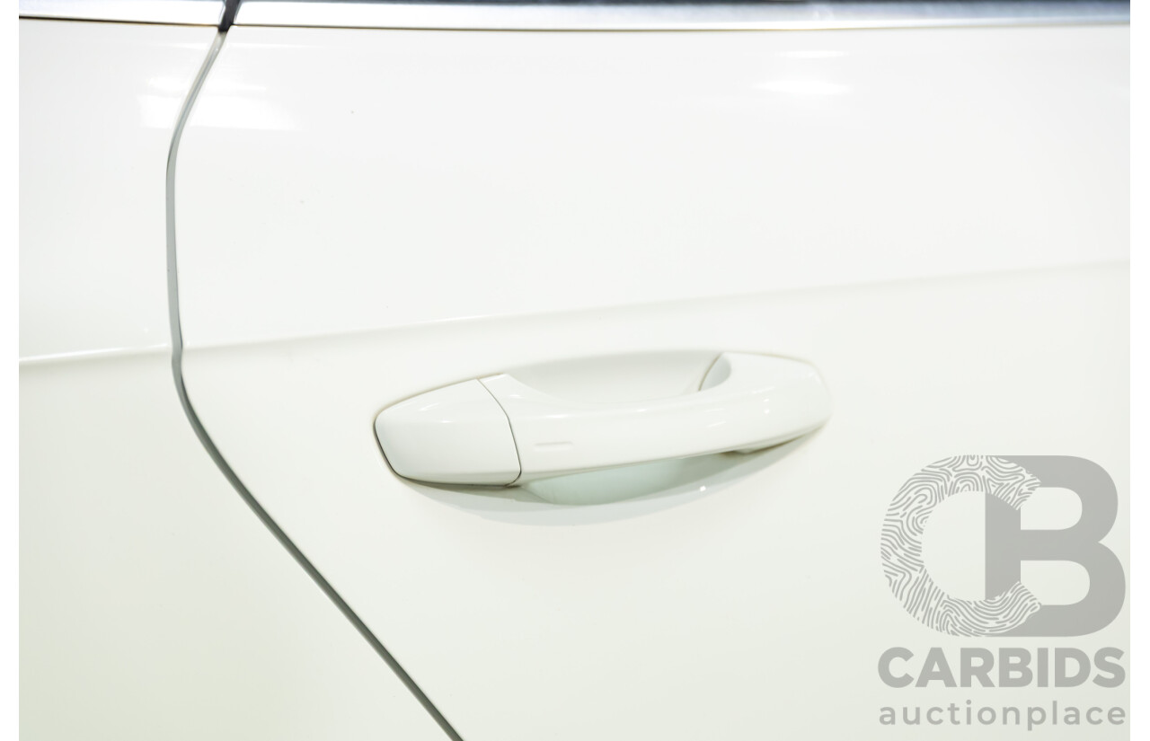 09/2018 Volkswagen Arteon 206TSI R-Line (AWD) MY19 5d Liftback Pure White Turbo 2.0L