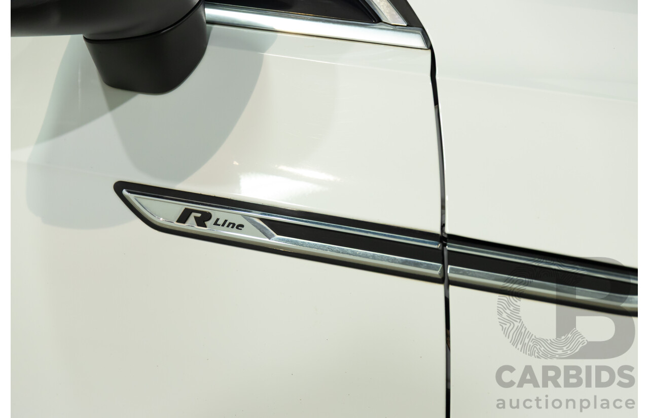 09/2018 Volkswagen Arteon 206TSI R-Line (AWD) MY19 5d Liftback Pure White Turbo 2.0L