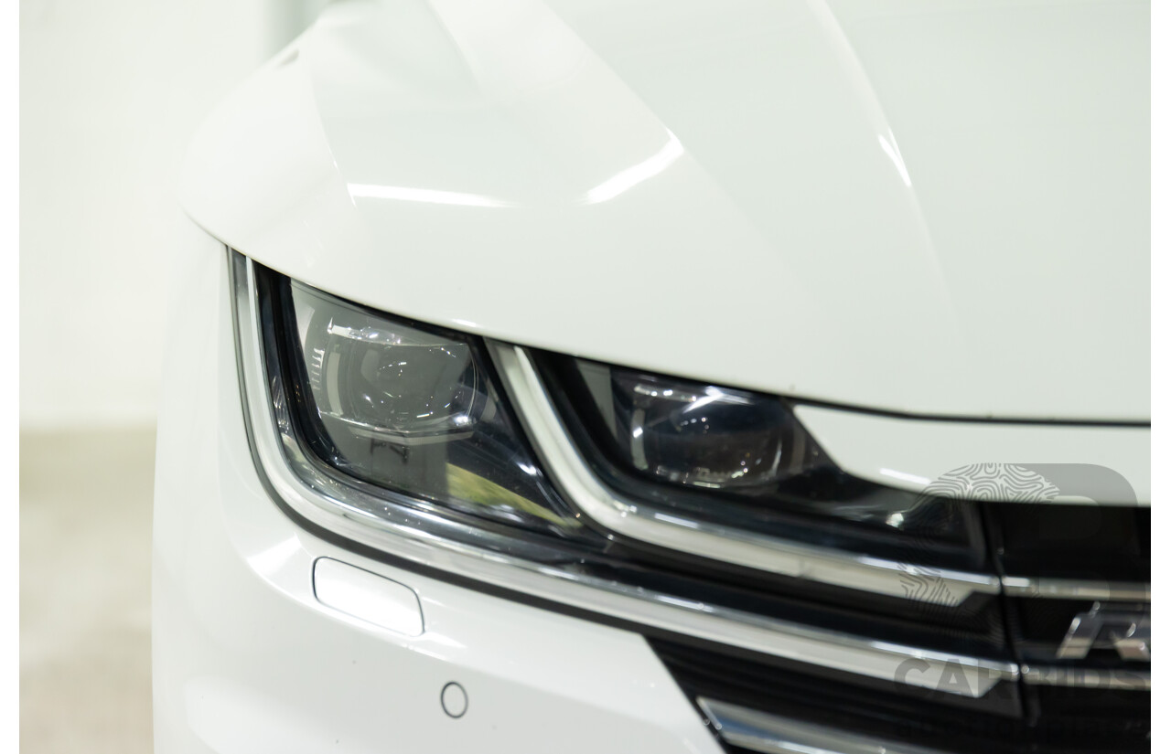 09/2018 Volkswagen Arteon 206TSI R-Line (AWD) MY19 5d Liftback Pure White Turbo 2.0L