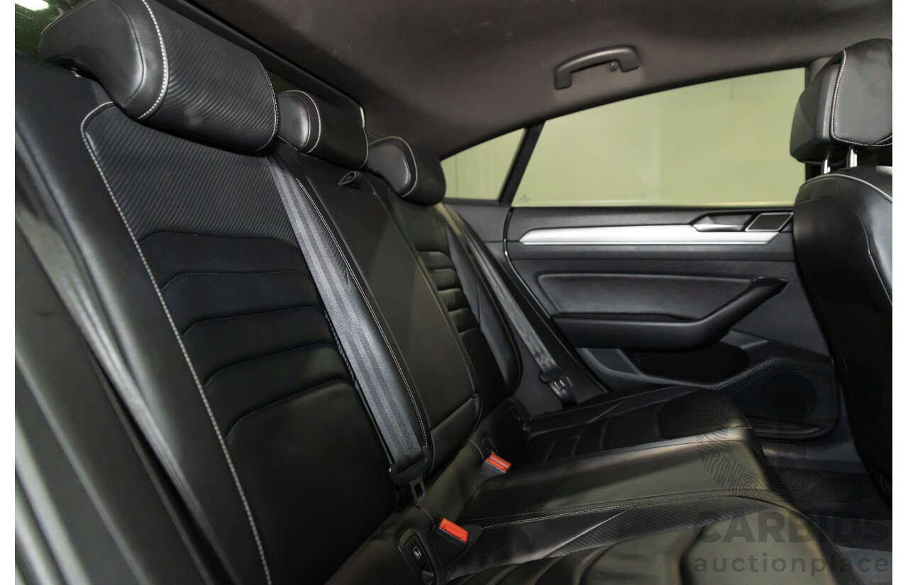 09/2018 Volkswagen Arteon 206TSI R-Line (AWD) MY19 5d Liftback Pure White Turbo 2.0L