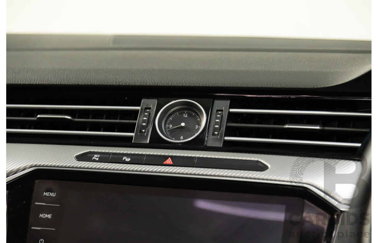 09/2018 Volkswagen Arteon 206TSI R-Line (AWD) MY19 5d Liftback Pure White Turbo 2.0L