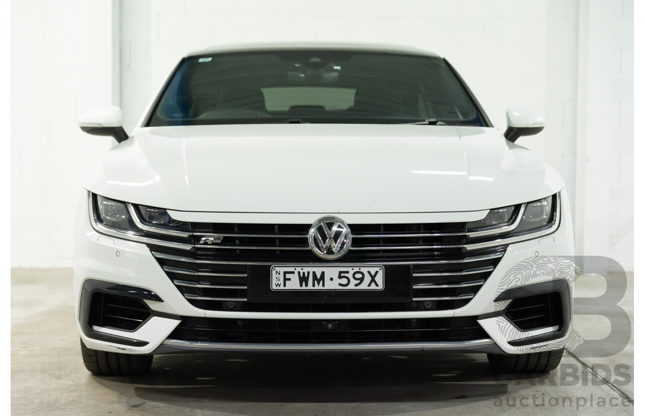 09/2018 Volkswagen Arteon 206TSI R-Line (AWD) MY19 5d Liftback Pure White Turbo 2.0L