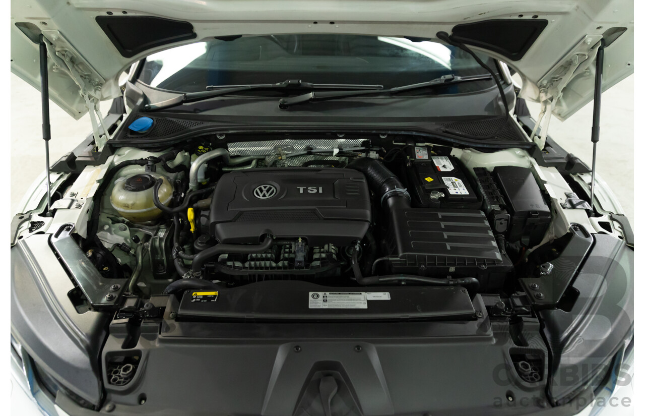 09/2018 Volkswagen Arteon 206TSI R-Line (AWD) MY19 5d Liftback Pure White Turbo 2.0L