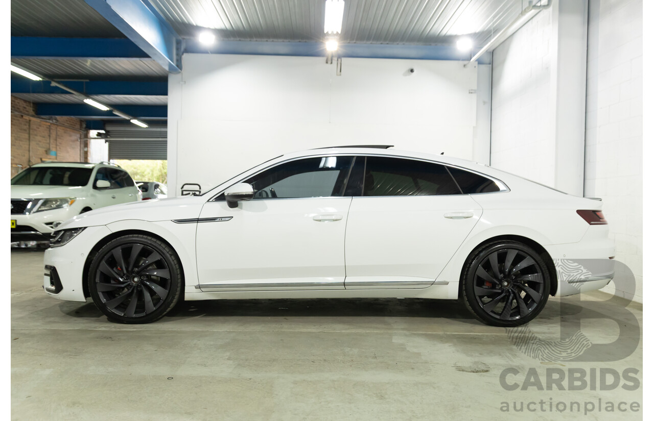 09/2018 Volkswagen Arteon 206TSI R-Line (AWD) MY19 5d Liftback Pure White Turbo 2.0L