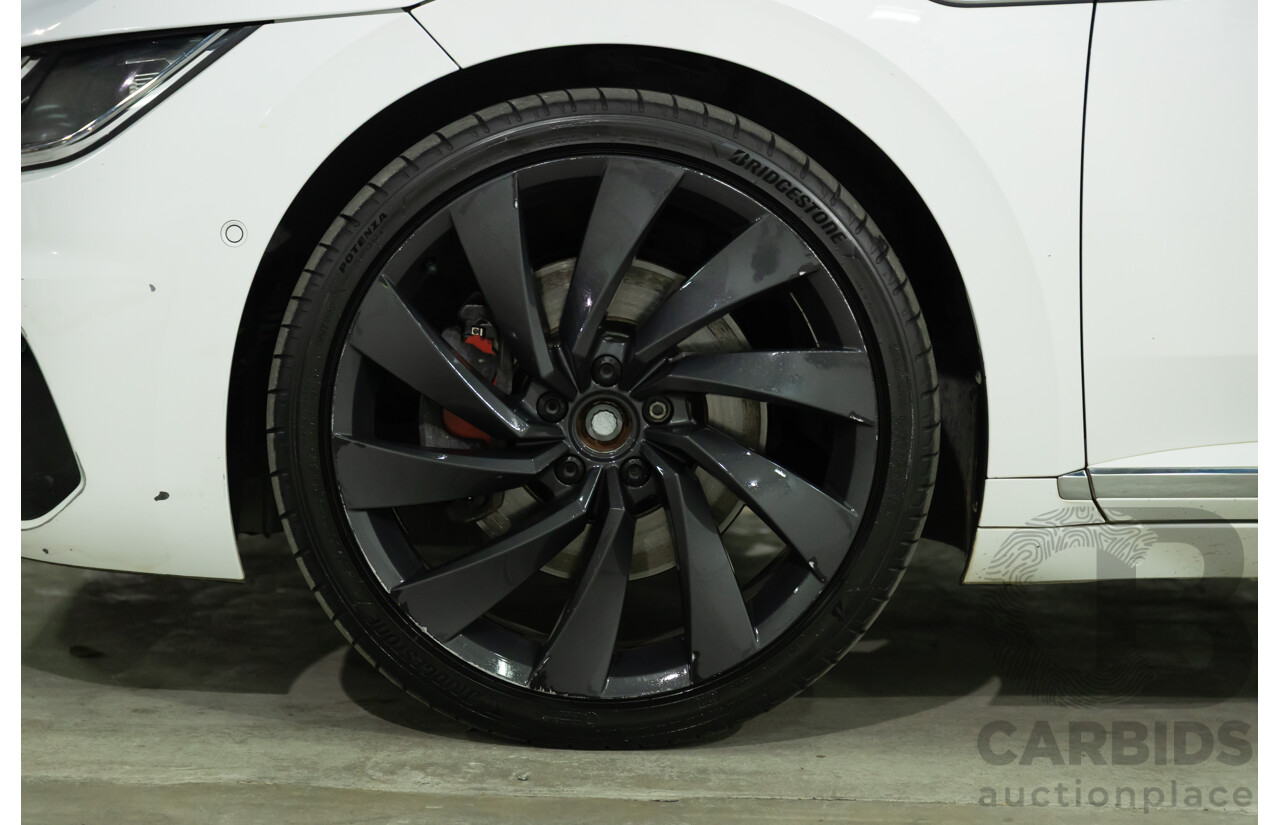 09/2018 Volkswagen Arteon 206TSI R-Line (AWD) MY19 5d Liftback Pure White Turbo 2.0L