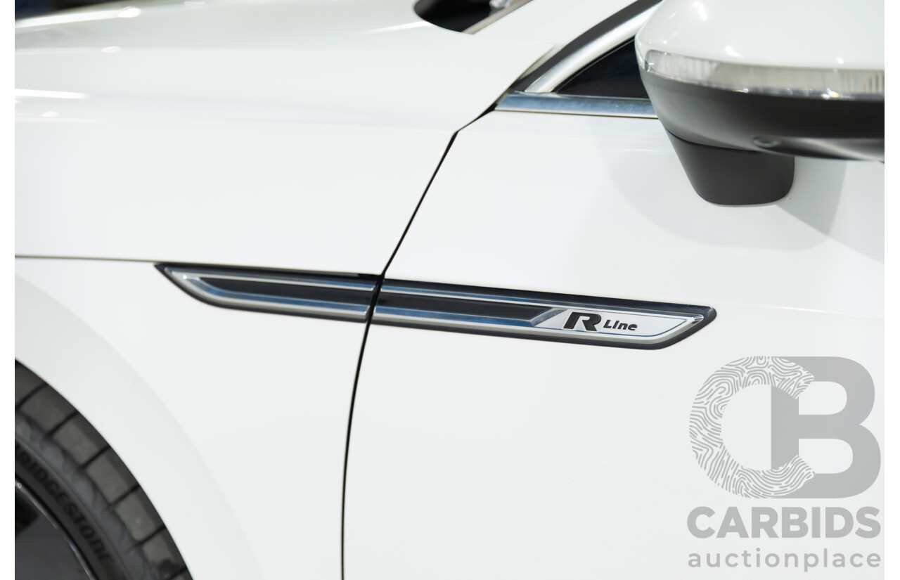 09/2018 Volkswagen Arteon 206TSI R-Line (AWD) MY19 5d Liftback Pure White Turbo 2.0L