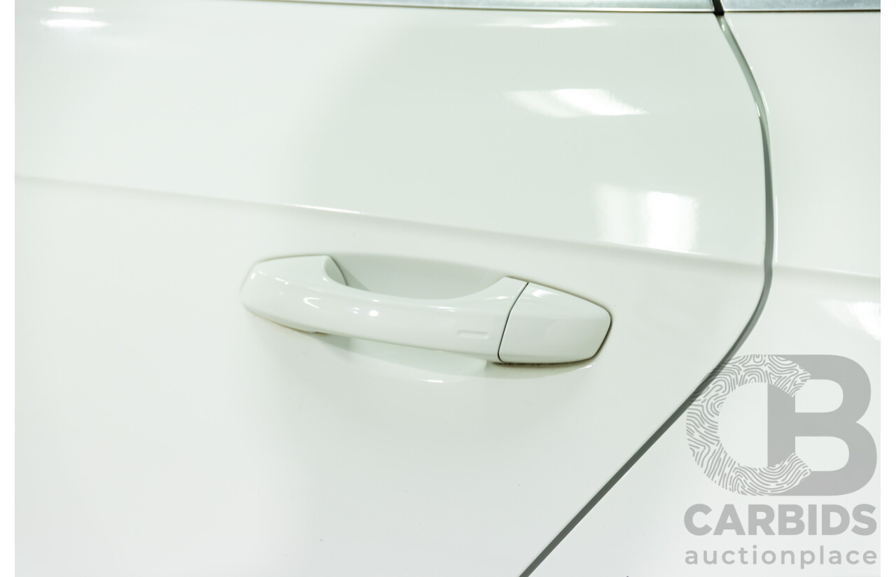 09/2018 Volkswagen Arteon 206TSI R-Line (AWD) MY19 5d Liftback Pure White Turbo 2.0L