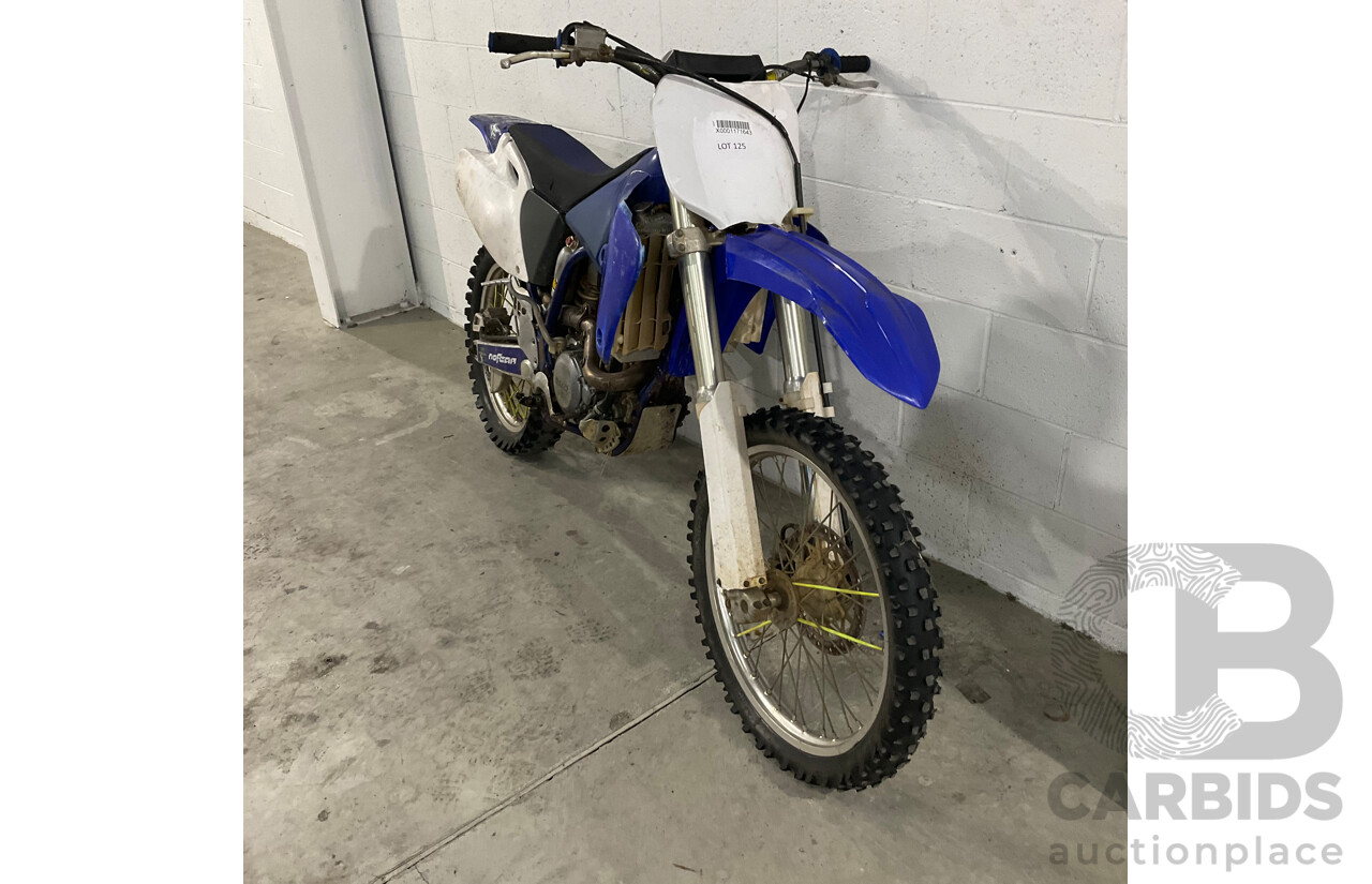 2001 Yamaha YZ250F Bike