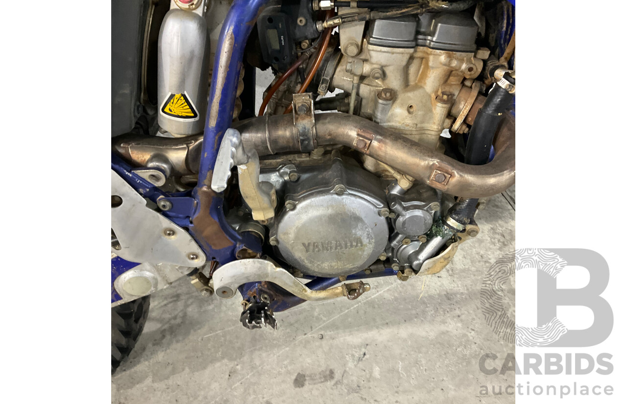 2001 Yamaha YZ250F Bike