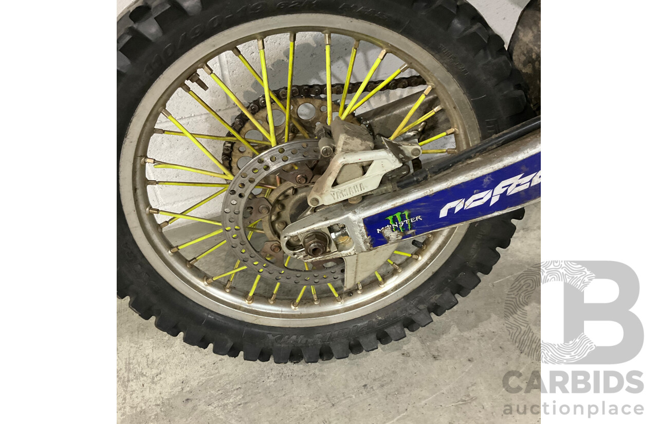 2001 Yamaha YZ250F Bike