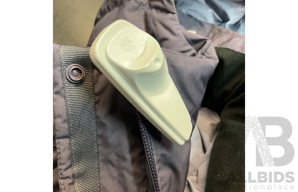 Kathmandu Women's Winterburn Hooded Down Vest (size 10)