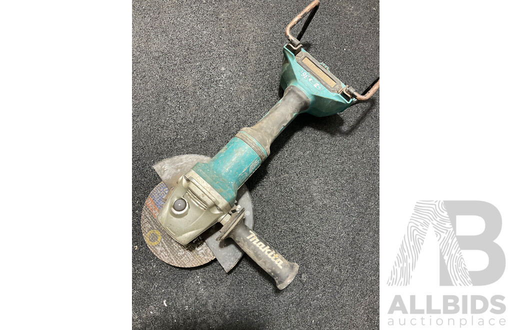 Assorted MAKITA 18V Tools and Batteries - Lot of 8