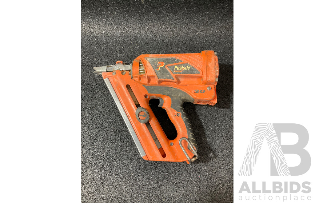PASLODE Impulse Framemaster Framing Nailer with Battery