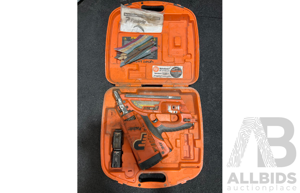 PASLODE Impulse Framemaster Framing Nailer with Two Bateries, Carry Case and Nails