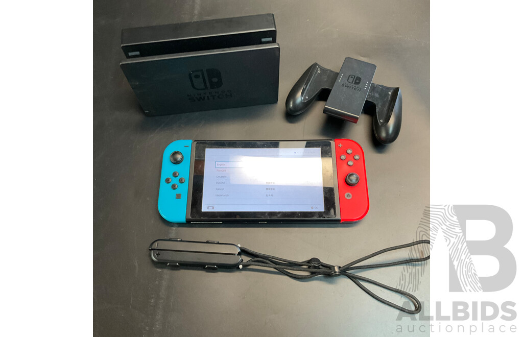 Nintendo Switch Console
