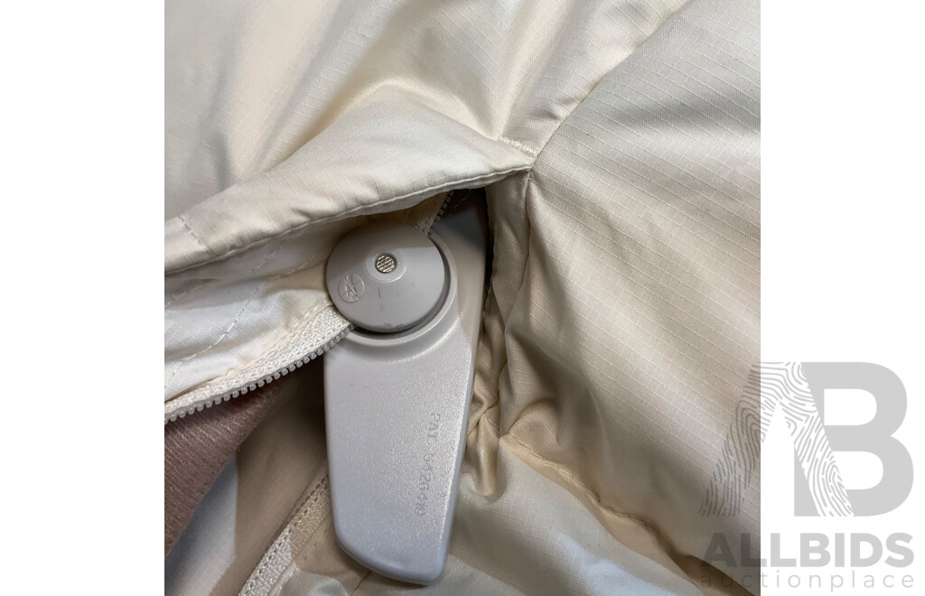 Nautica Long Sleeve Size L Men's Shirt & Kathmandu Women's Size 6 White Vest