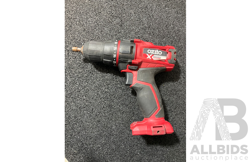 MAKITA 5.0Ah Battery, OZITO Battery Charger and Drill Driver and WIHA SlimBit Screwdriver  - Lot of 4