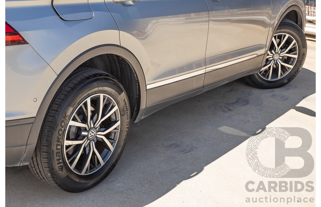 01/2017 Volkswagen Tiguan 110 TDI Comfortline (AWD) 5NA 4D Wagon Tungsten Silver Metallic Turbo Diesel 2.0L