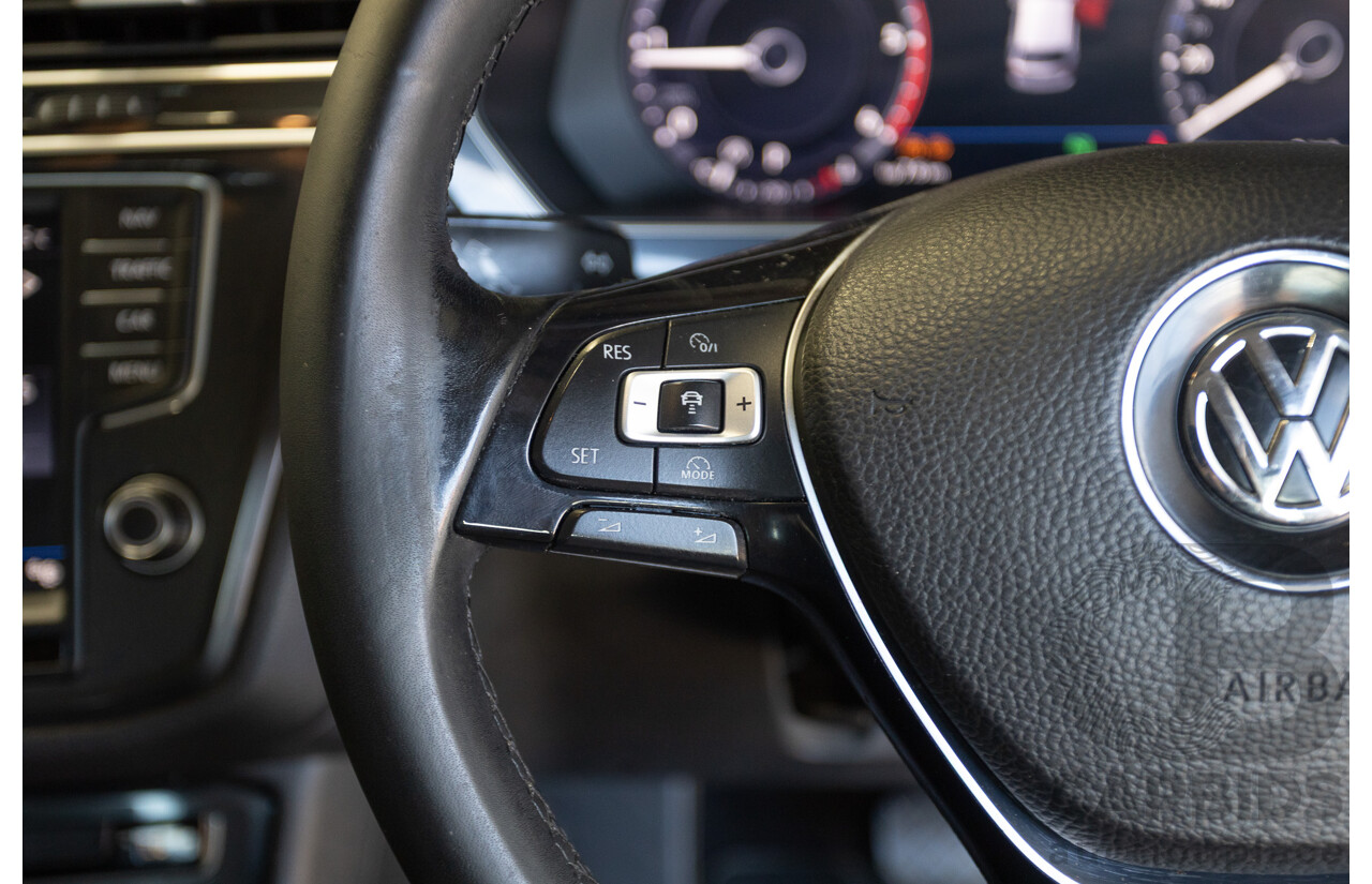 01/2017 Volkswagen Tiguan 110 TDI Comfortline (AWD) 5NA 4D Wagon Tungsten Silver Metallic Turbo Diesel 2.0L