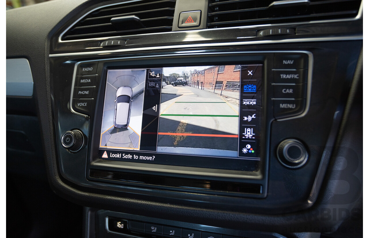 01/2017 Volkswagen Tiguan 110 TDI Comfortline (AWD) 5NA 4D Wagon Tungsten Silver Metallic Turbo Diesel 2.0L