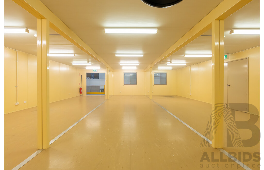 Quantity of 5 Bay's of AUSCO Modular Portable Site Shed's