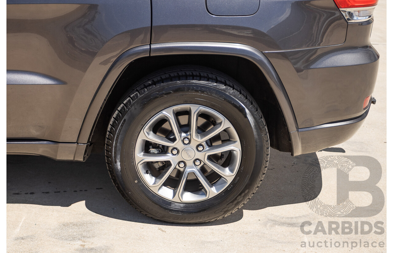 11/2014 Jeep Grand Cherokee Overland (4x4) WK MY15 4D Wagon Silver Turbo Diesel 3.0L