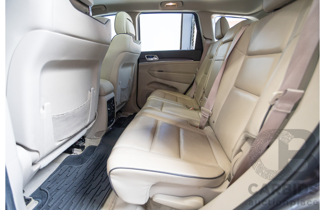 11/2014 Jeep Grand Cherokee Overland (4x4) WK MY15 4D Wagon Silver Turbo Diesel 3.0L