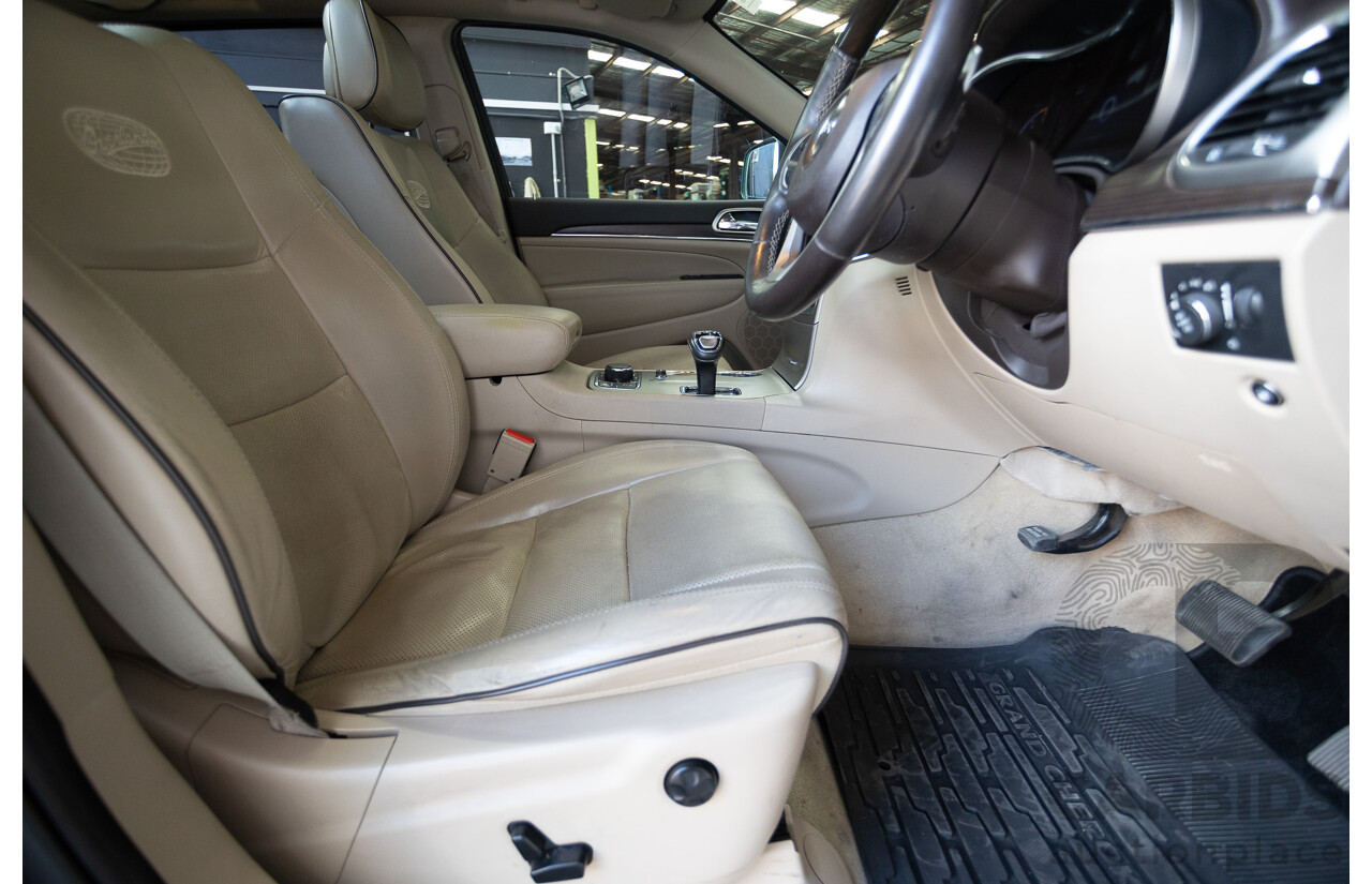 11/2014 Jeep Grand Cherokee Overland (4x4) WK MY15 4D Wagon Silver Turbo Diesel 3.0L