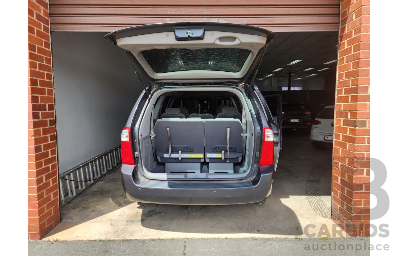 1/2014 Kia Grand Carnival S VQ MY14 4d Wagon Grey 3.5L