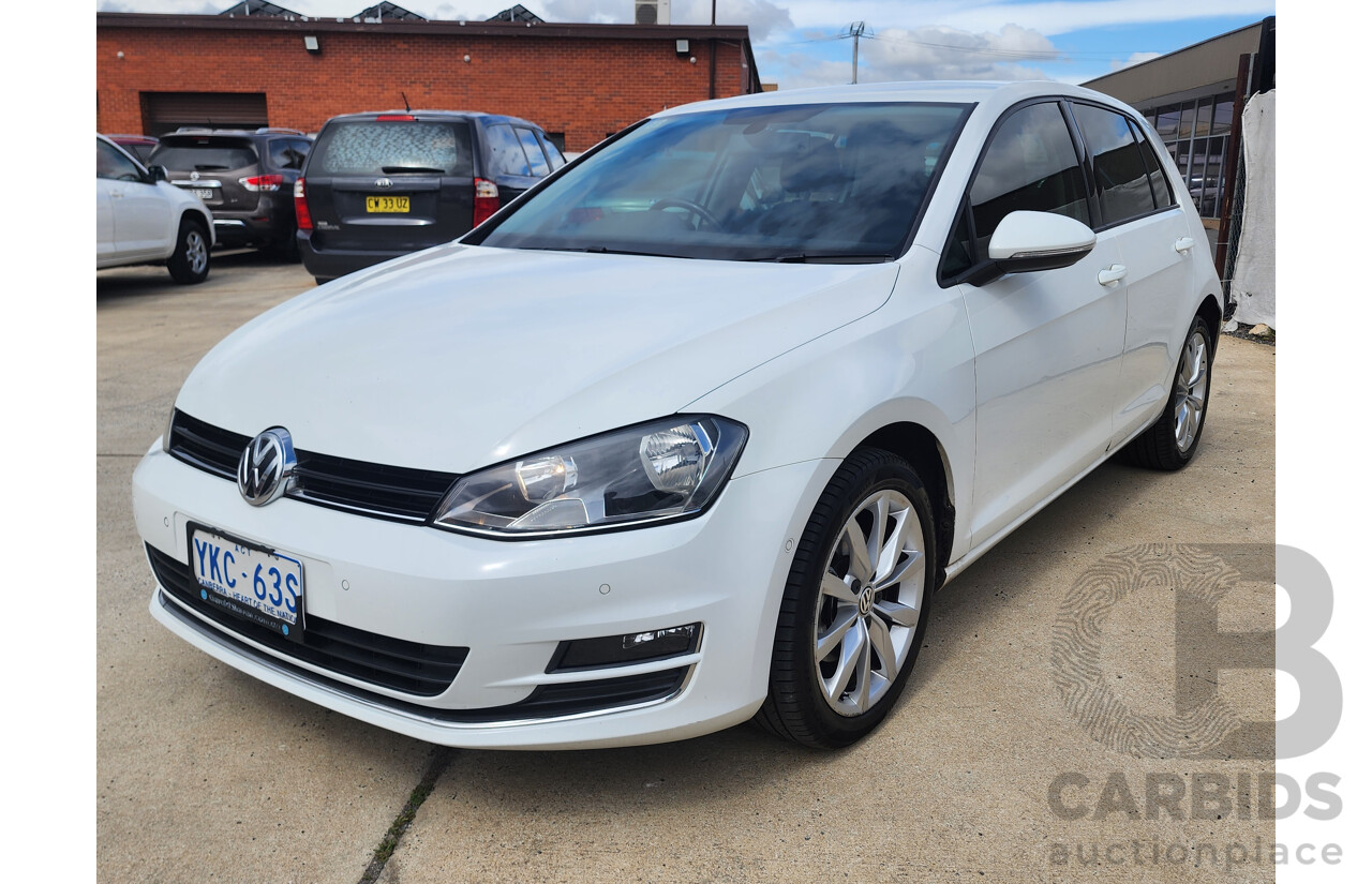 10/2014 Volkswagen Golf 103 TSI Highline AU MY14 5d Hatchback White 1.4L