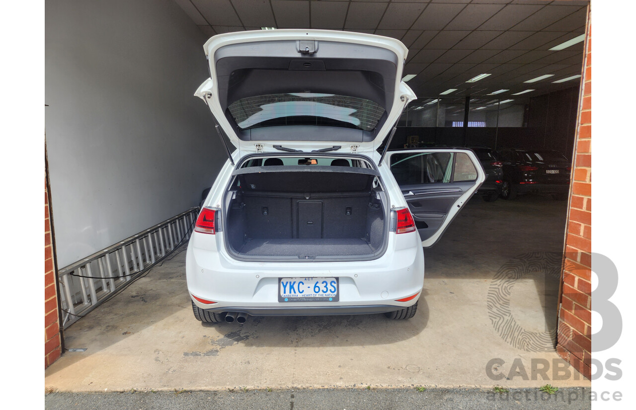 10/2014 Volkswagen Golf 103 TSI Highline AU MY14 5d Hatchback White 1.4L