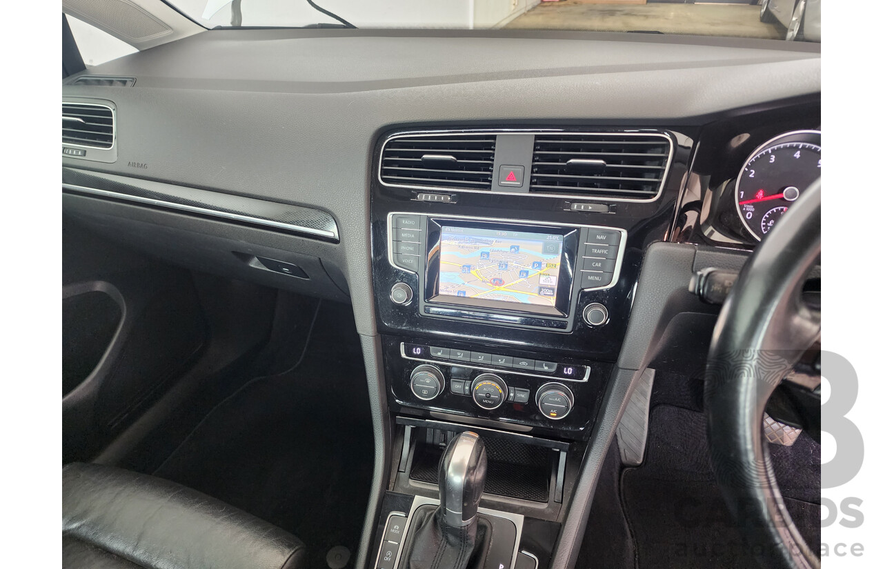 10/2014 Volkswagen Golf 103 TSI Highline AU MY14 5d Hatchback White 1.4L