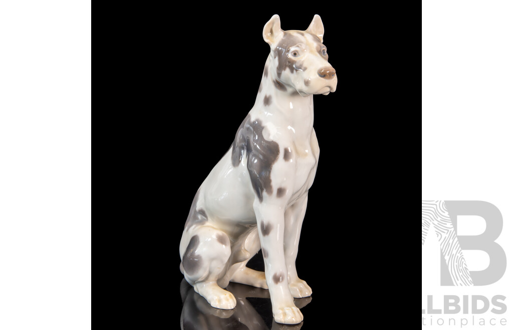 Glazed Great Dane by Bing & Grondhal, Denmark