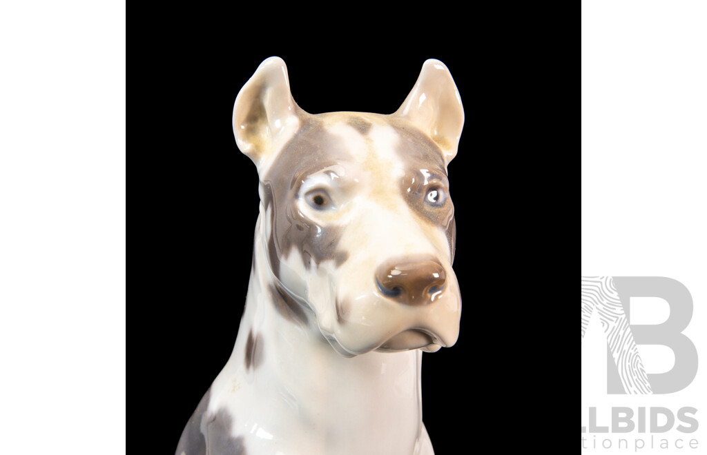 Glazed Great Dane by Bing & Grondhal, Denmark