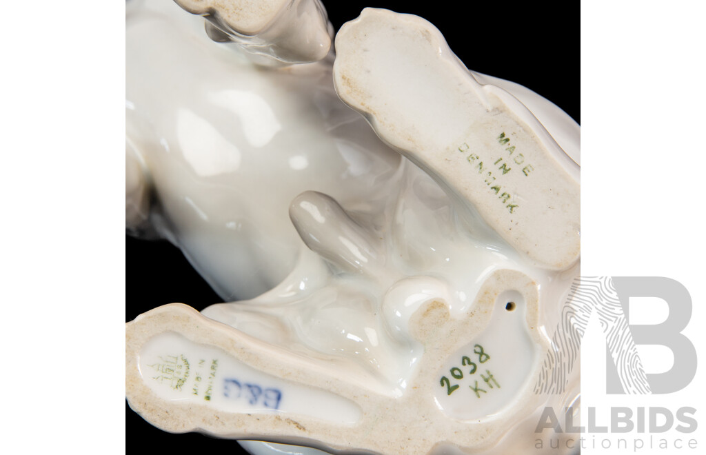 Glazed Great Dane by Bing & Grondhal, Denmark