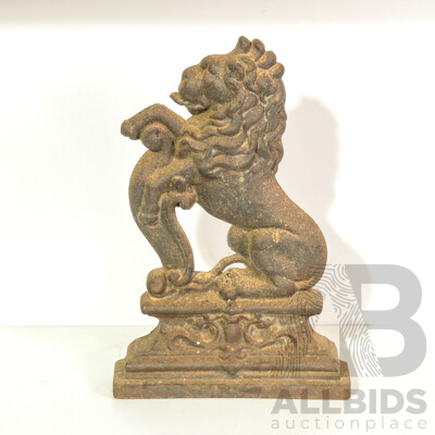 Cast Iron Lion Doorstop