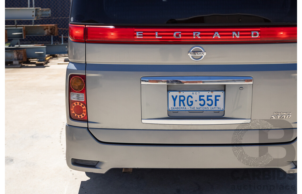 11/2004 Nissan Elgrand E51 Highway Star 4D Wagon Grey 3.5L - 4/2022 Import