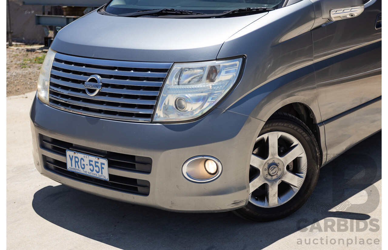 11/2004 Nissan Elgrand E51 Highway Star 4D Wagon Grey 3.5L - 4/2022 Import