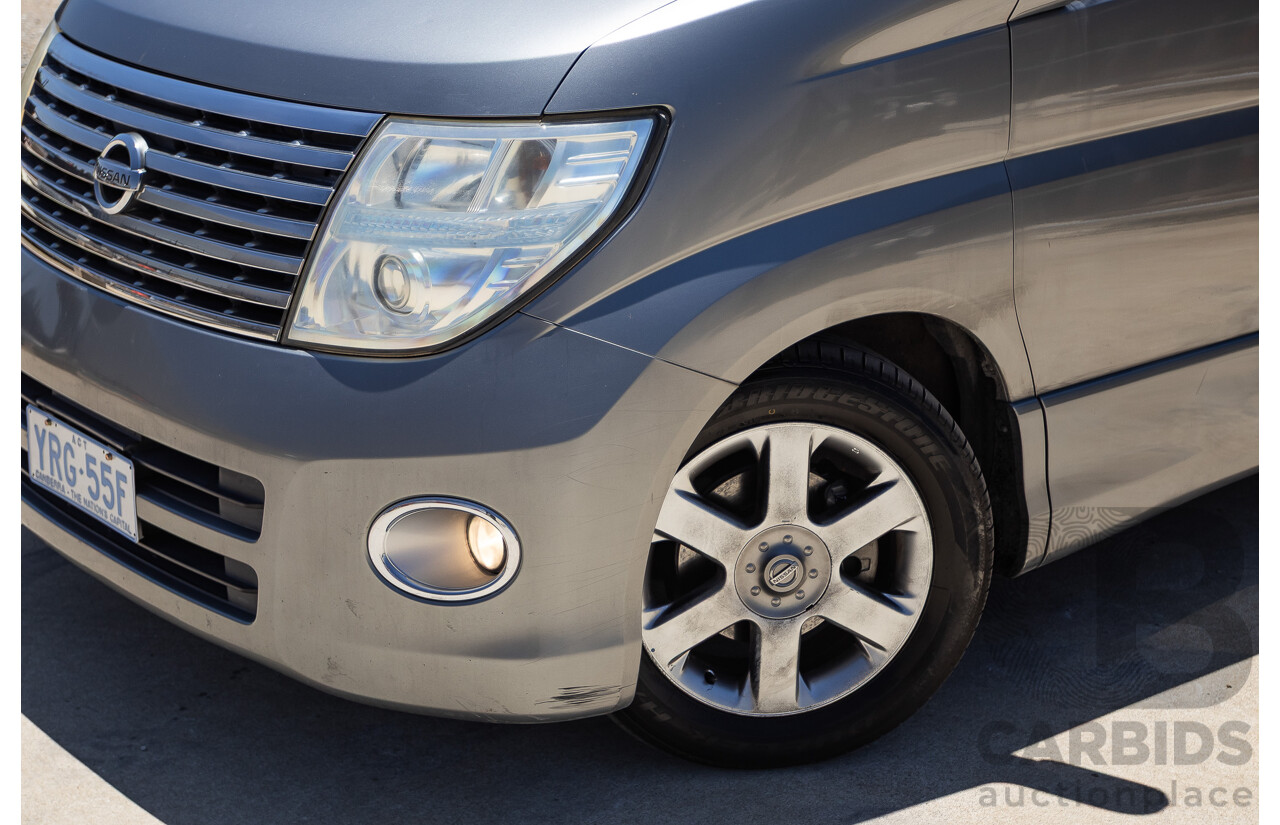 11/2004 Nissan Elgrand E51 Highway Star 4D Wagon Grey 3.5L - 4/2022 Import