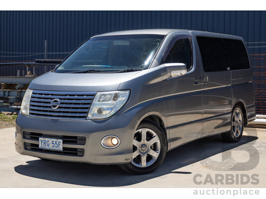 11/2004 Nissan Elgrand E51 Highway Star 4D Wagon Grey 3.5L - 4/2022 Import