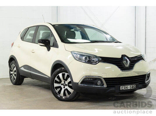01/2016 Renault Captur Expression (FWD) J87 4d Wagon Ivory White Turbo 1.2L