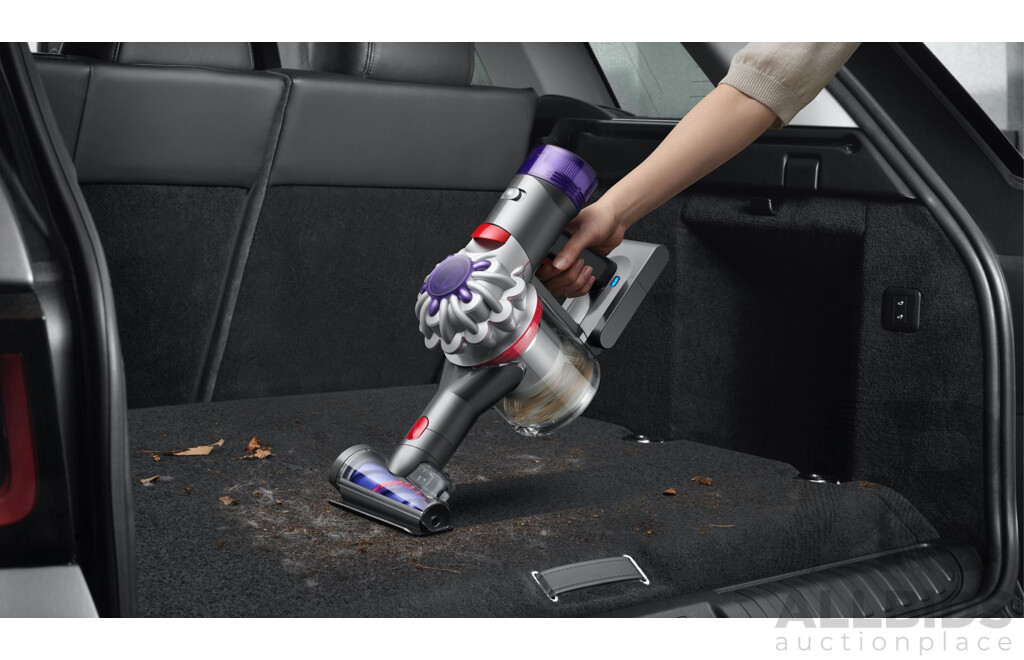 Dyson (447951) V8 Extra Vacuum - ORP $799 (Includes 1 Year Warranty From Dyson)
