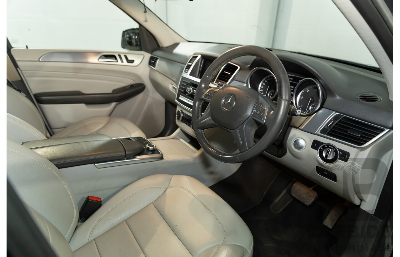 5/2012 Mercedes-Benz ML 250 CDI Bluetec (4x4) 166 4d Wagon Tenorite Grey Metallic Turbo Diesel 2.1L