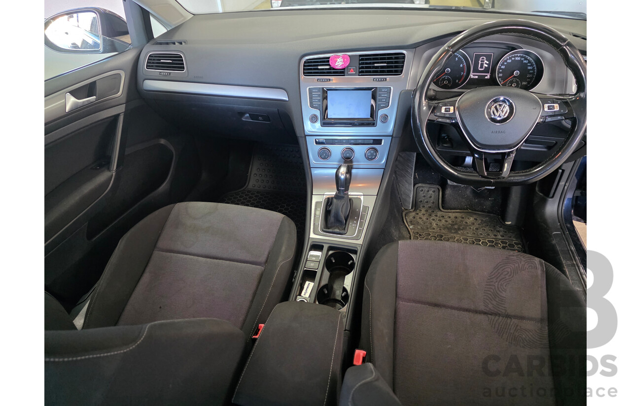  Volkswagen Golf 90 TSI FWD AU 5D Hatchback Blue 1.4L