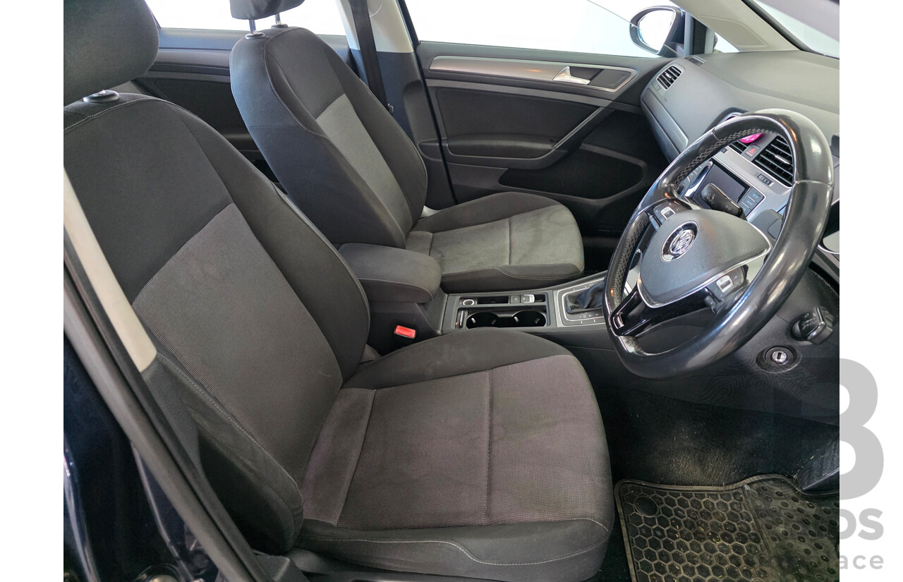  Volkswagen Golf 90 TSI FWD AU 5D Hatchback Blue 1.4L