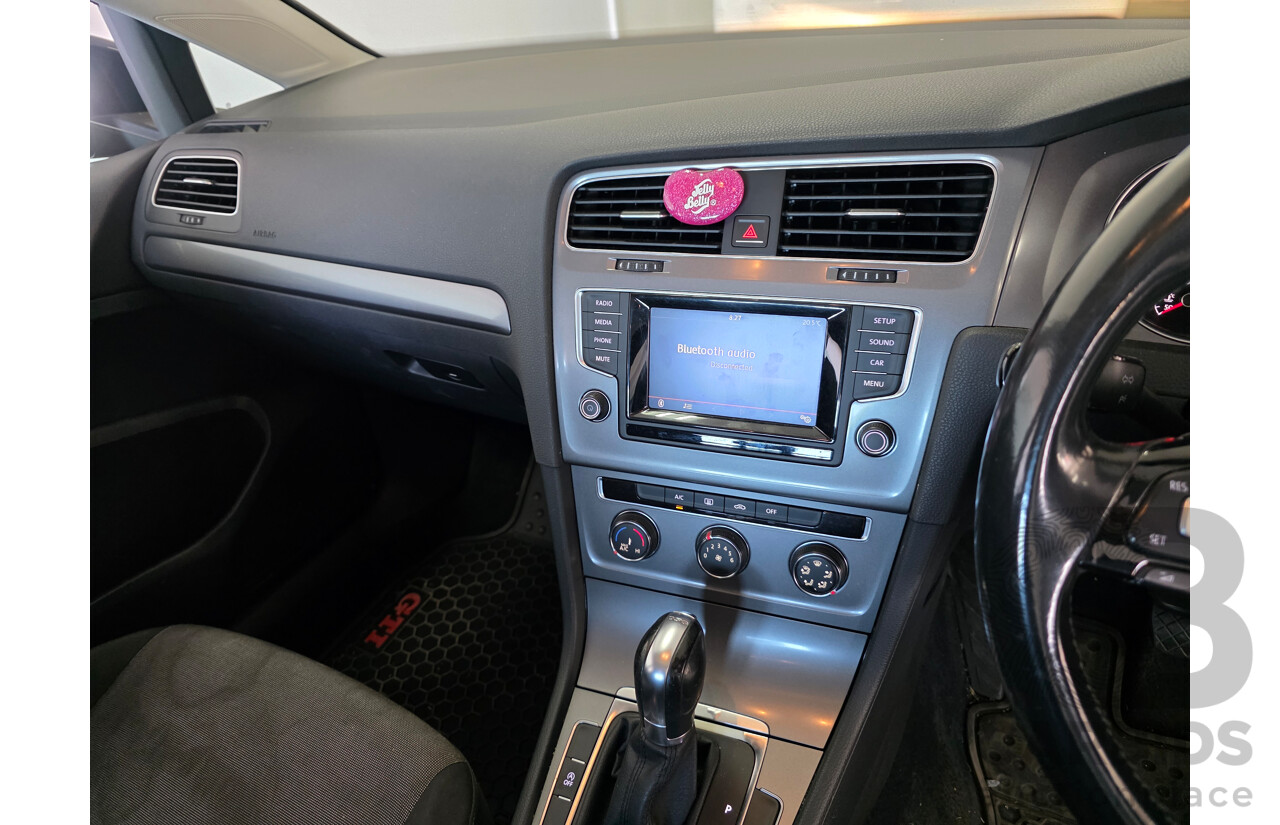  Volkswagen Golf 90 TSI FWD AU 5D Hatchback Blue 1.4L