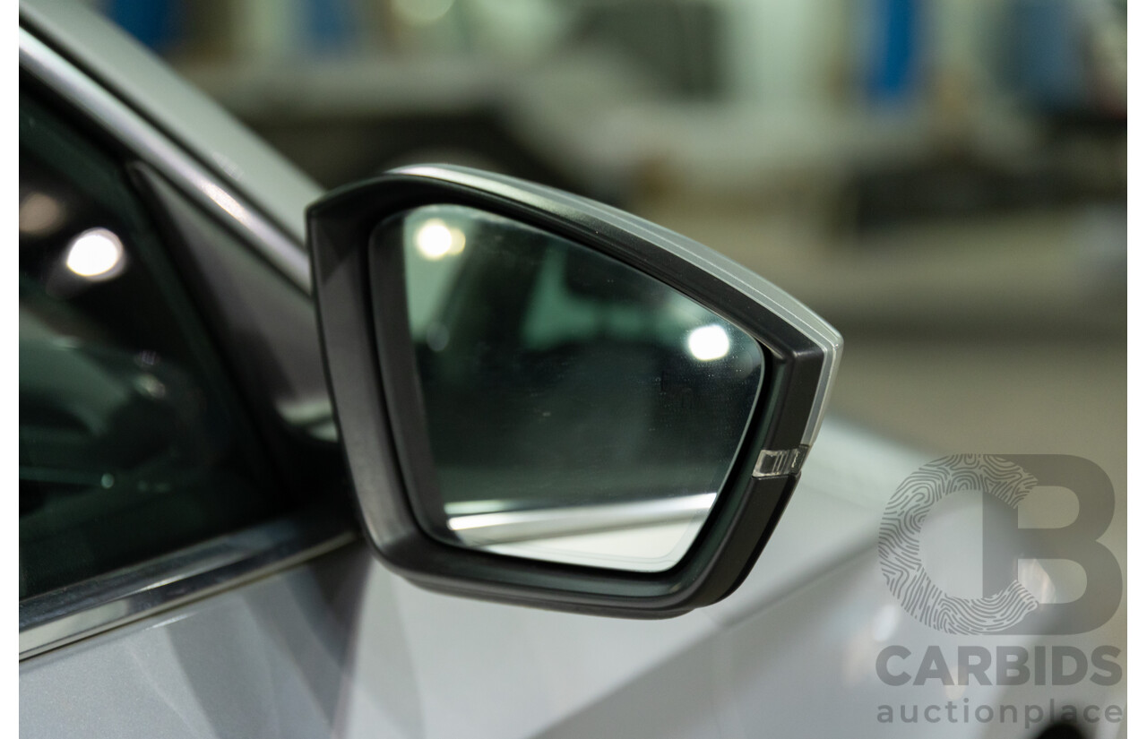 11/2016 Skoda Superb 206 TSI (4x4) NP MY17 4d Sedan Brilliant Silver Metallic Turbo 2.0L