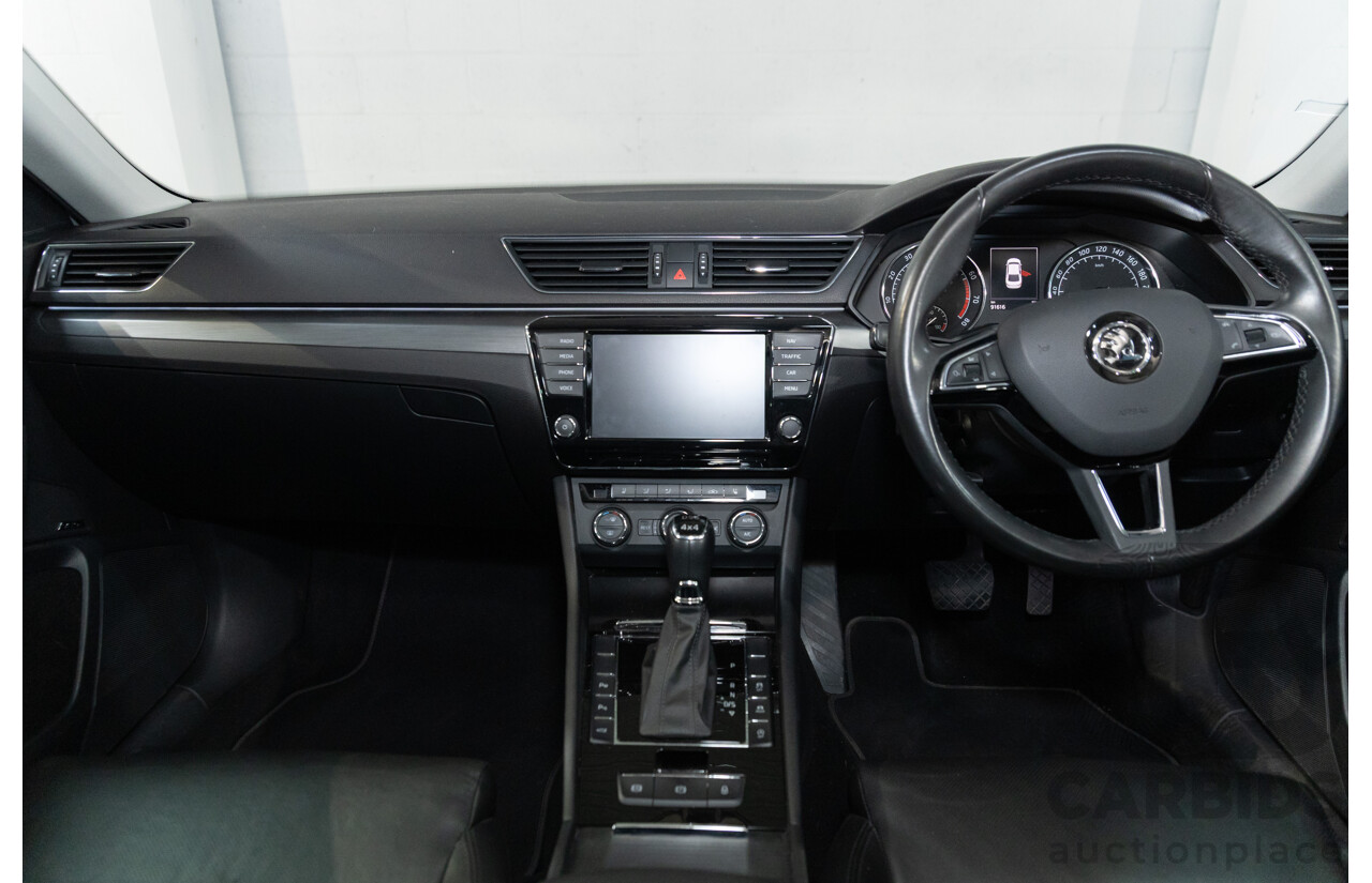 11/2016 Skoda Superb 206 TSI (4x4) NP MY17 4d Sedan Brilliant Silver Metallic Turbo 2.0L